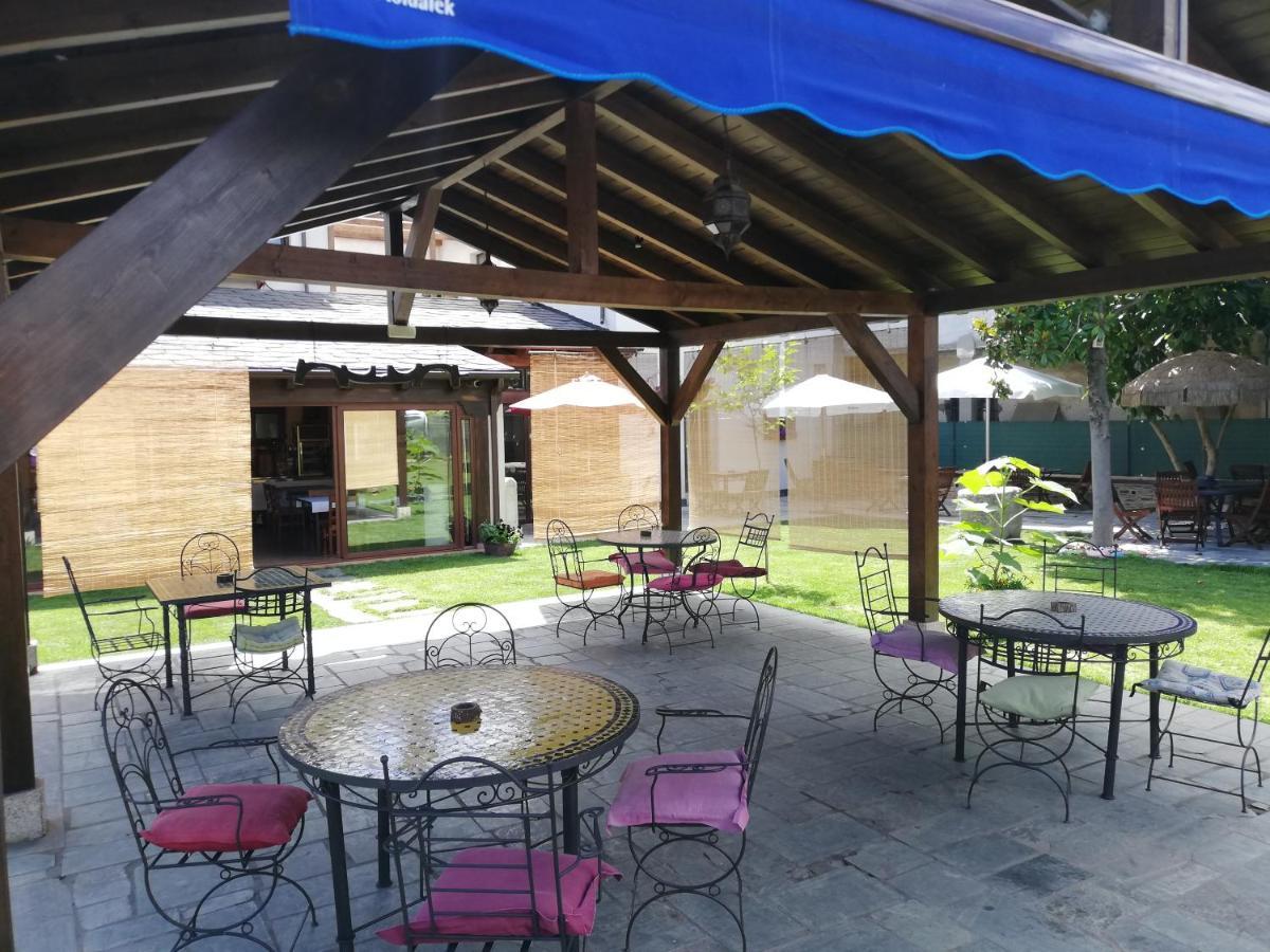 Albergue La Medina De Camponaraya Bagian luar foto