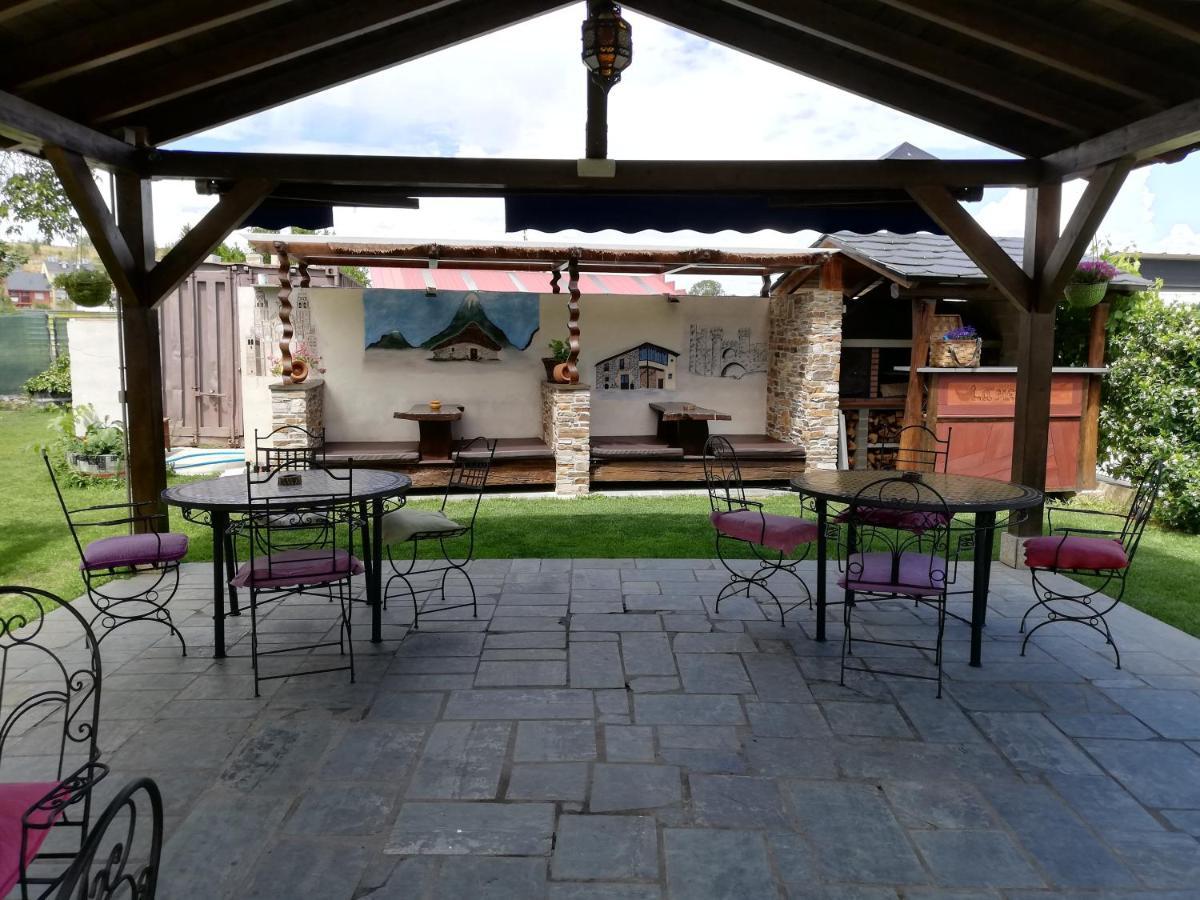 Albergue La Medina De Camponaraya Bagian luar foto