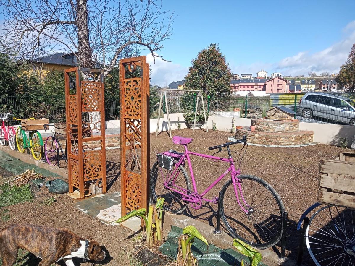 Albergue La Medina De Camponaraya Bagian luar foto